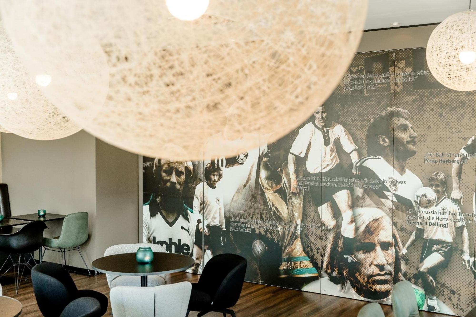 Motel One Muenchen-Garching Garching bei München Exteriör bild